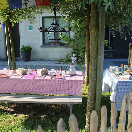 Saffels Nest Panzió Lochristi Kültér fotó